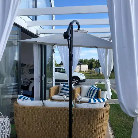 Holiday home Z Jacuzzi Summer House Dziwnowek Wrzosowo (Kamien)