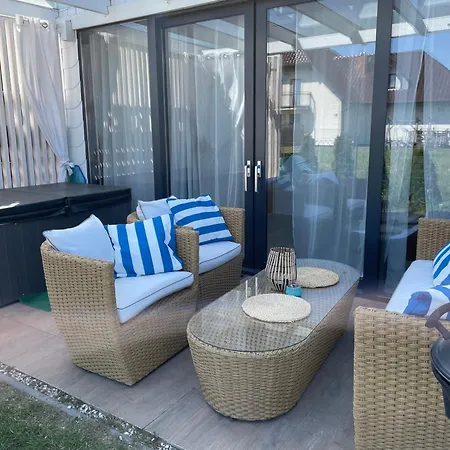 Z Jacuzzi Summer House Dziwnowek Wrzosowo *