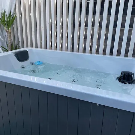 Z Jacuzzi Summer House Dziwnowek Wrzosowo (Kamien)