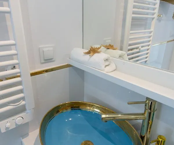 Z Jacuzzi Summer House Dziwnowek Wrzosowo (Kamien)